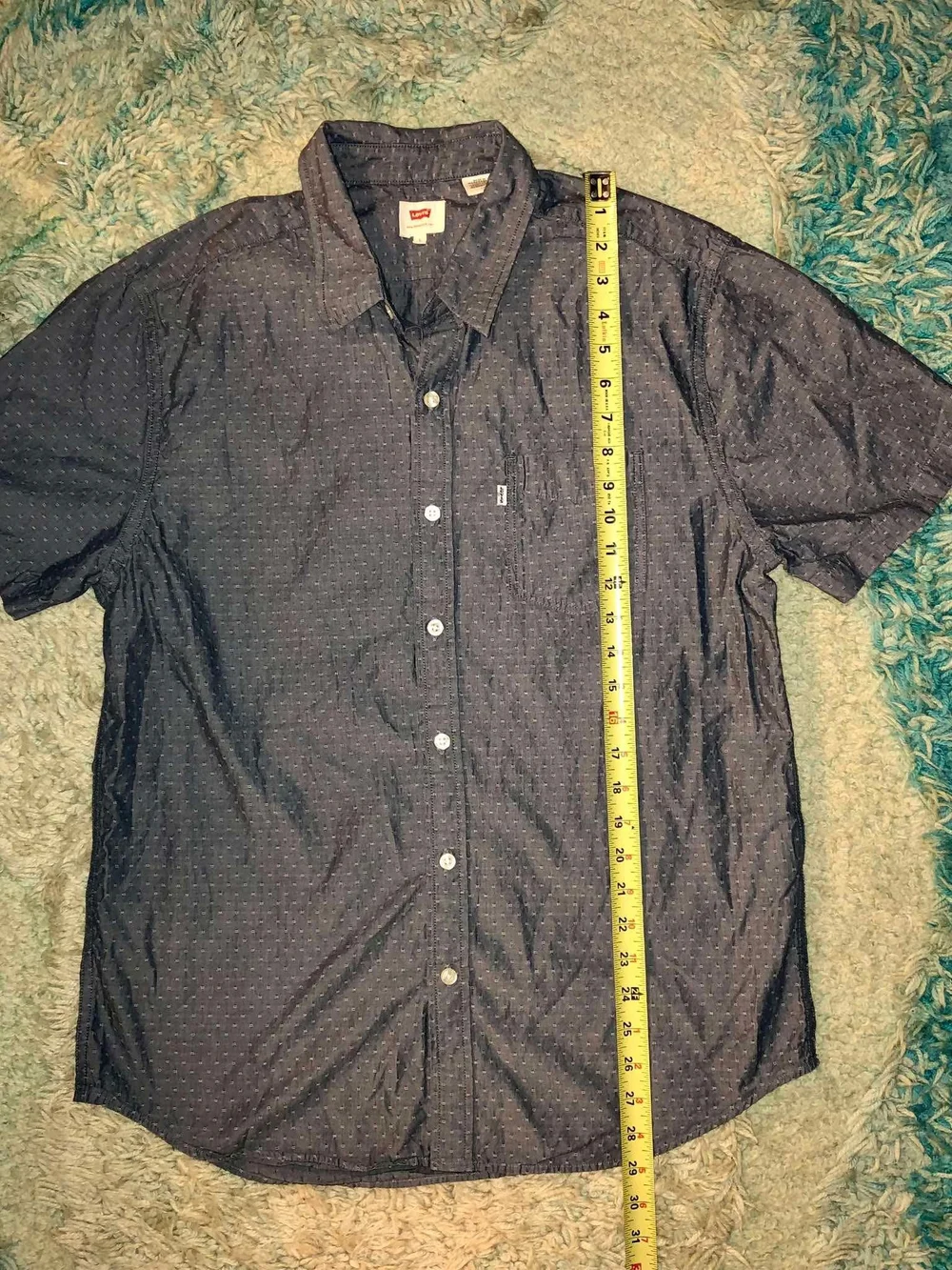 Levi's Navy Short-Sleeve Button-Down Shirt with Subtle Dot Print
